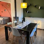 Les Logis Du Forgeron-gites Avec Piscine Pres D'angers *