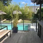 Les Logis Du Forgeron-gites Avec Piscine Pres D'angers
