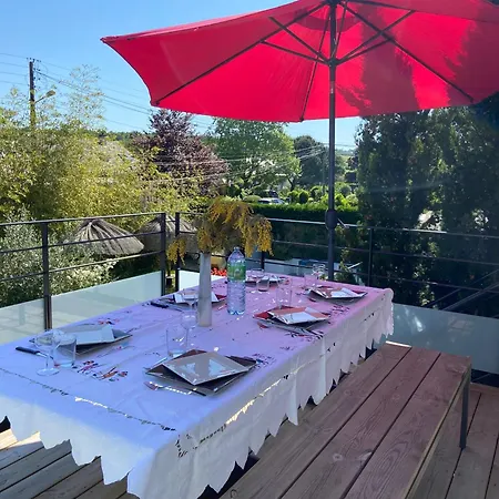 Les Logis Du Forgeron-gites Avec Piscine Pres D'angers